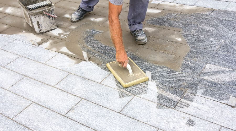 Expert Emergency Roof Repairs services in Paola, KS